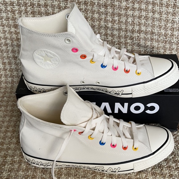 Converse Ctas Hi Egret/Hyper Pink/Black MEN`S - Picture 2 of 16